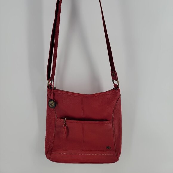 ❤️ The Sak Red Leather Crossbody – Soft, Functional & Beautifully Made - Picture 2 of 8
